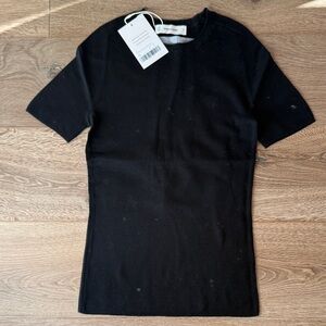 Everlane Women's Black Crew Neck Sweater